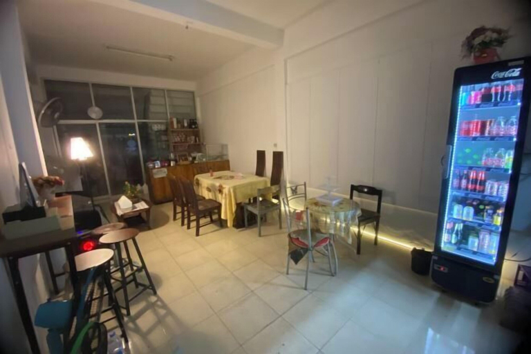 Interior 3, Sleep Break Hostel @ Sathon, Sathorn