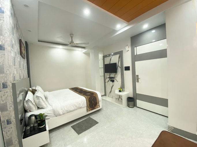 Room 3, Hotel Manor Ganges, Varanasi