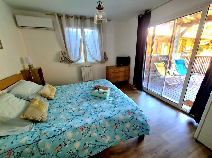 Bedroom 5, gites o fil de l'eau, Haute-Corse