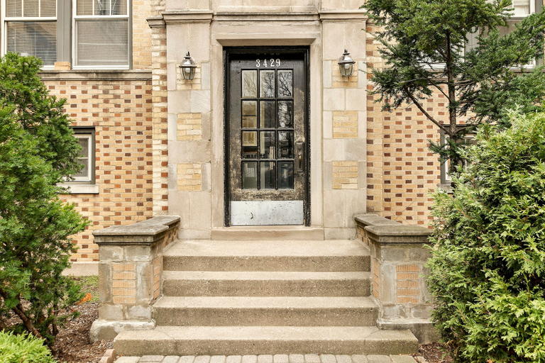 Front of property, Vibrant 1BR Apt - Mfield N3, Cook