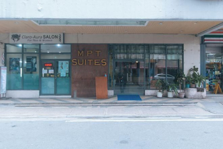 Exterior 4, RedDoorz @ MPT Suites, Makati City