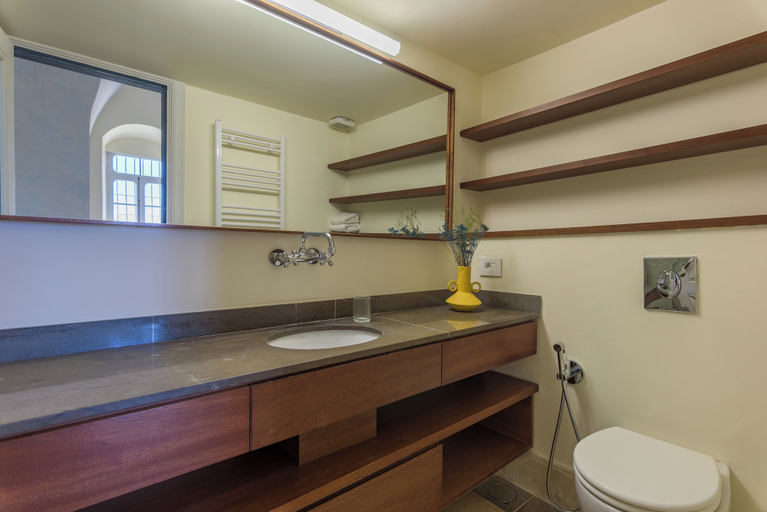 Bathroom 5, Amani Luxury 4BR Villa & Pool in Batroun, Batroun