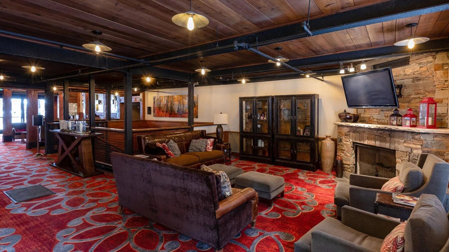 Interior 3, Silver Baron Lodge Hotel Room by Deer Valley Resort, Summit