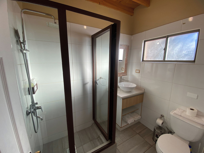 Bathroom 3, Tambo Atacama Lodge, El Loa