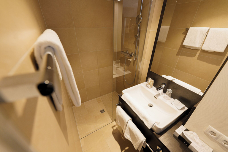 Bathroom 5, EinsteinHotel am Römerpark, Mayen-Koblenz