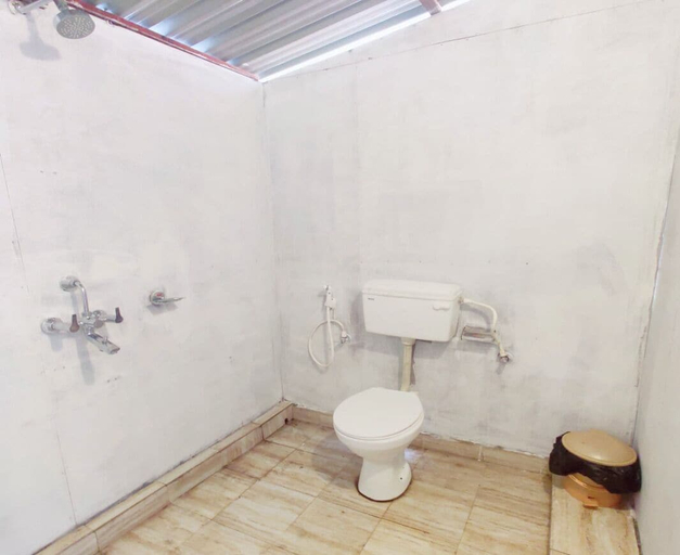 Bathroom 5, Nirvana Beach Cottages, South Goa