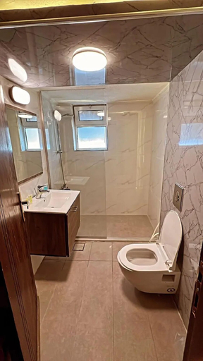 Bathroom, Alfarouq Hotel, Salt