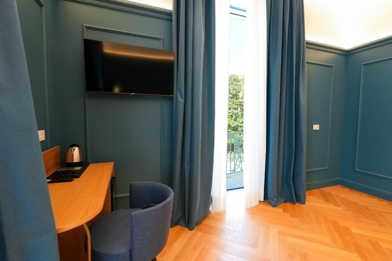 Room 4, Villa Magnolia, Napoli