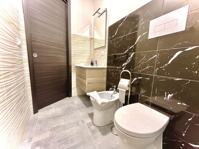 Bathroom 5, Comfy Holiday Rooms, Vibo Valentia