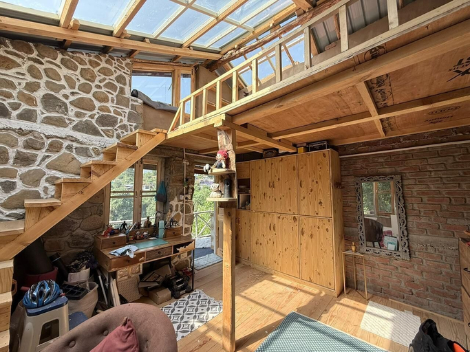 Room 5, KALA STUDIO AND STAY, Kullu