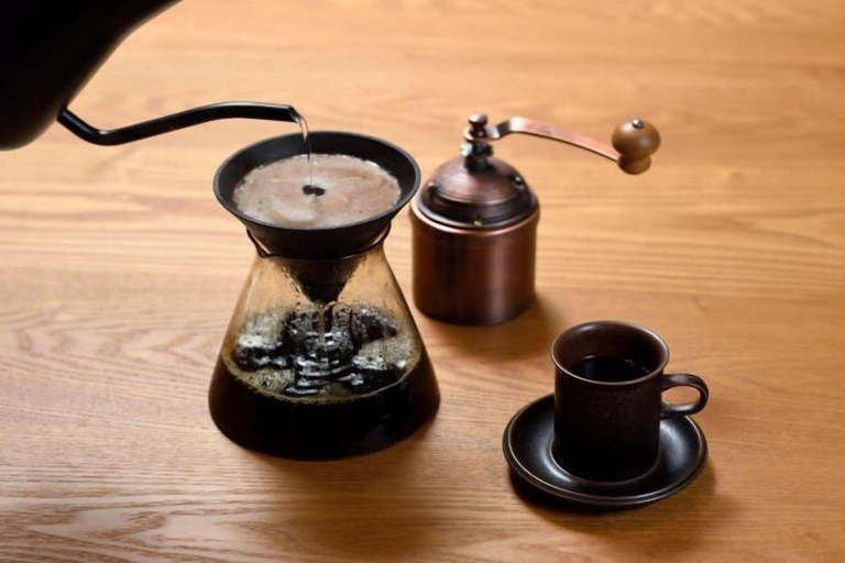 Coffee and/or coffee maker, Kyo No Ondokoro Takeyamachi #8, Kyoto