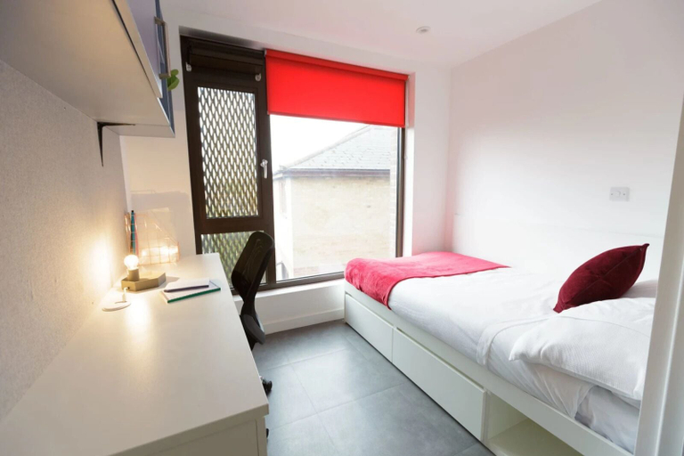 Room 3, Student Only New Cross, London