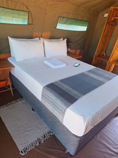 Room 3, RiverScape Inn Tented Guest House, Ngamiland West