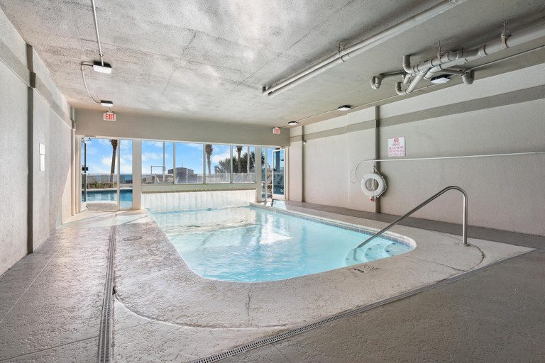 Sport & Beauty 4, Tradewinds 001, Baldwin