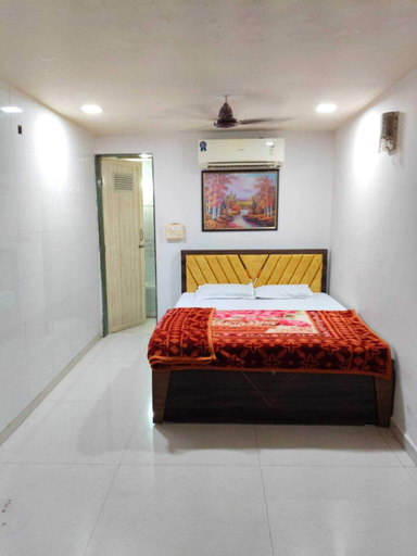 Bedroom 2, Hotel Sweet Dream, Rajkot