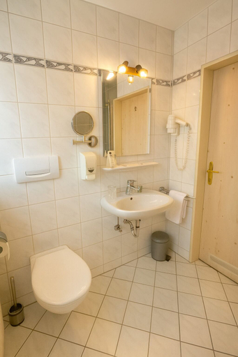 Bathroom 5, Hotel JMS Holiday Allgäu, Lindau (Bodensee)