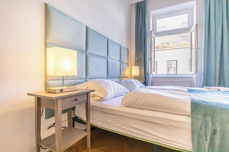 Room 3, Chic 2BR Retreat Near Belvedere Palace, Wien