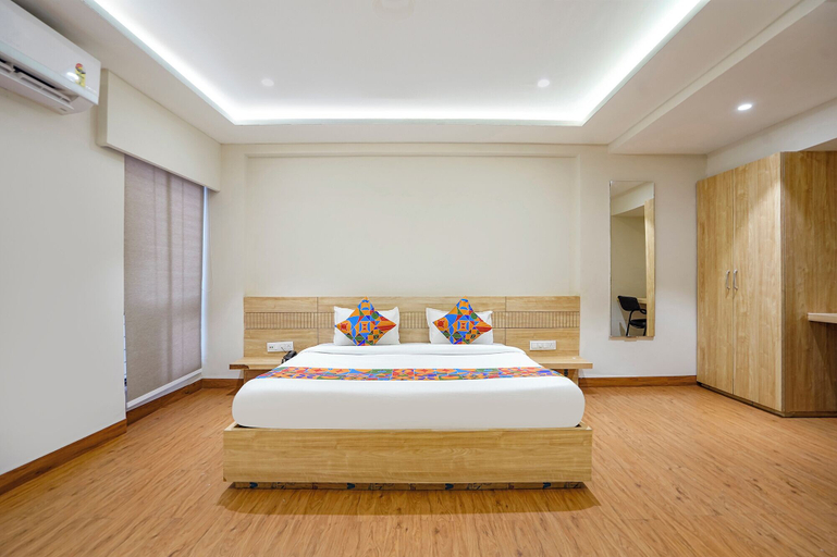 Room 2, Fabhotel White Pearl, Indore