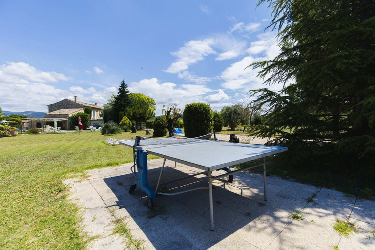 Children's play area - outdoor 5, Chambre d'hôtes -B&B - Le Cocon de Manon, Vaucluse