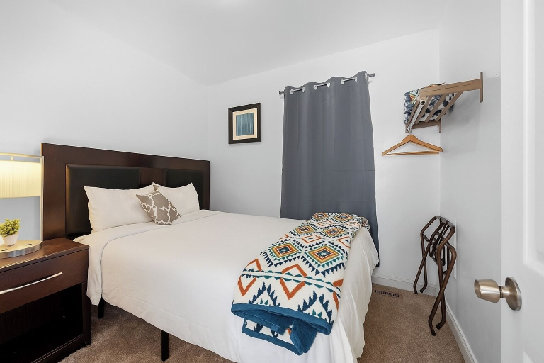 Floor plan 5, New Downtown Lux 3BR Free Parking, AC & Wi-fi, Wayne