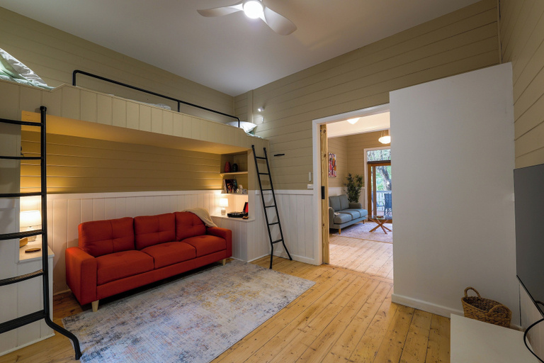 Living area 5, Ferntree Digs Cottage, Yarra Ranges - Central