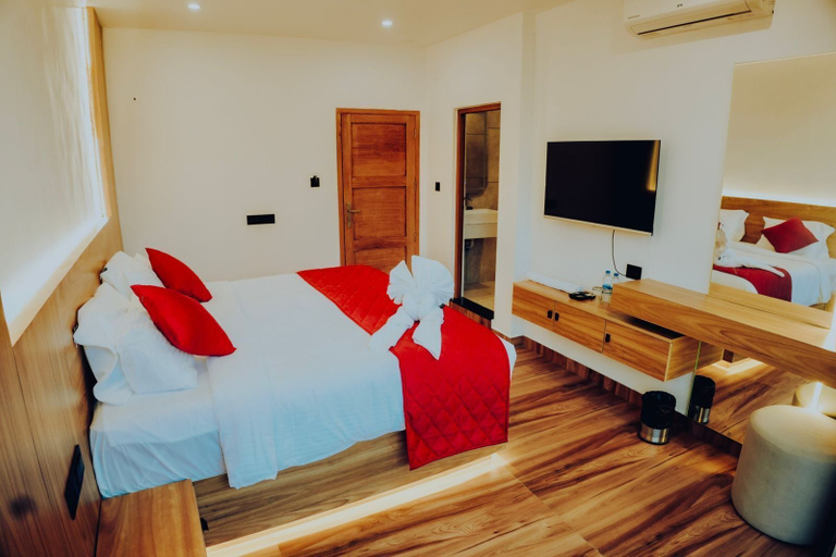 Room 2, ZAAD SUITE, Kottayam