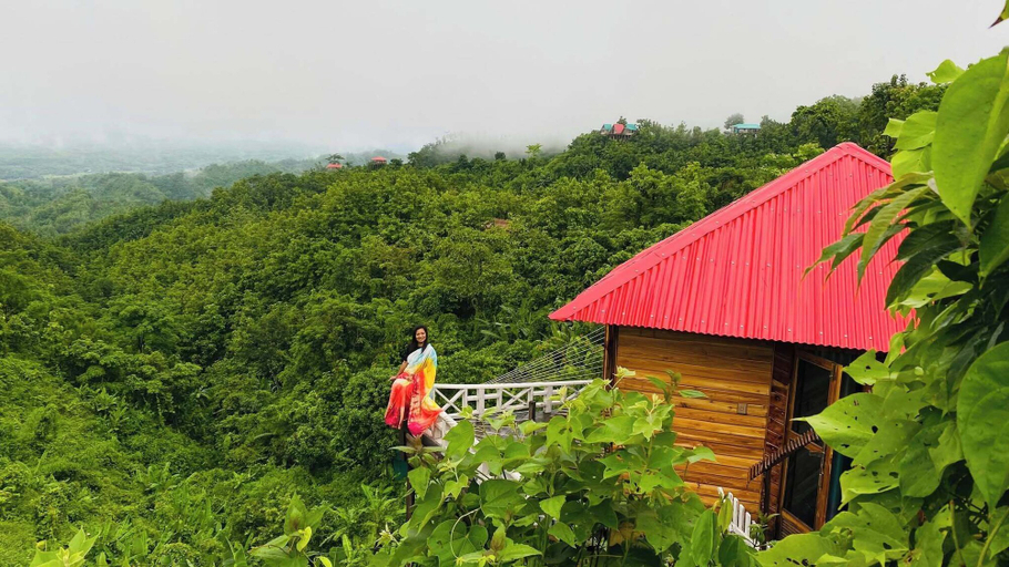 Front of property 2, Mirinja Valley Megh Machang Resort, Bandarbon