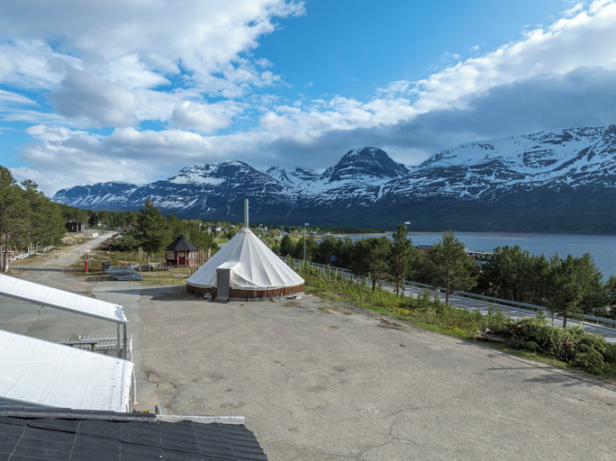 Exterior 3, Lyngenfjord Hotel, Storfjord