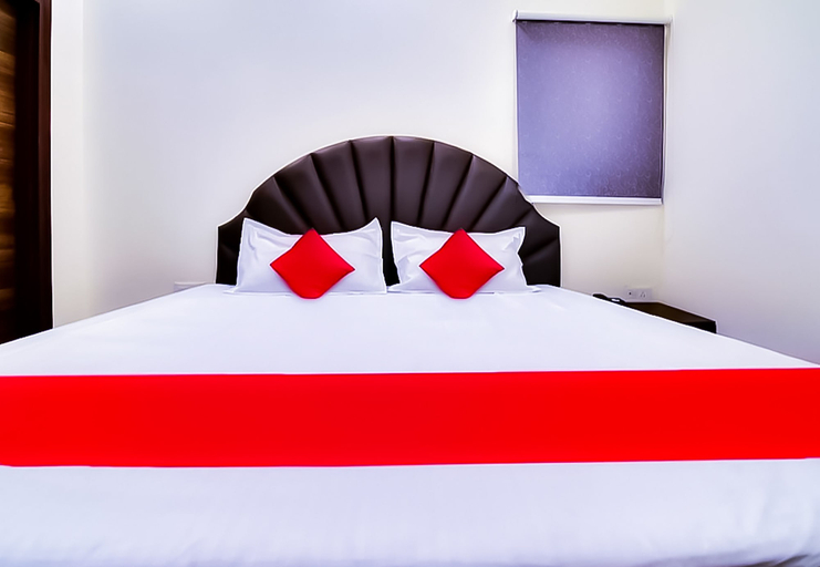 Room 4, Roomshala Hotel Sukoon, Delhi