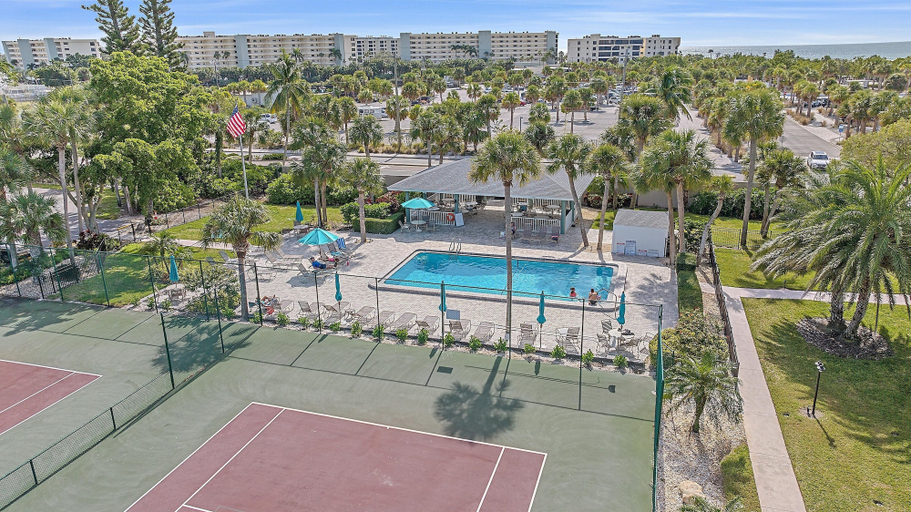 Sport court 3, Siesta Beach Retreat 2 Bedroom Townhouse, Sarasota