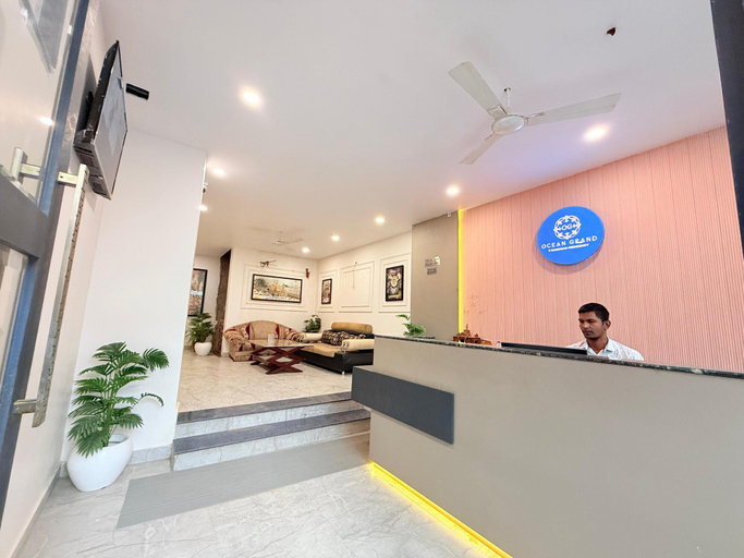 Reception 3, Hotel Ocean Grand, Varanasi