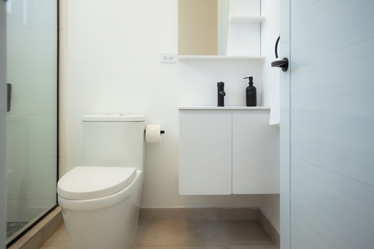Bathroom 3, Outsite Puerto Rico Aguadilla - Work, Connect, Explore