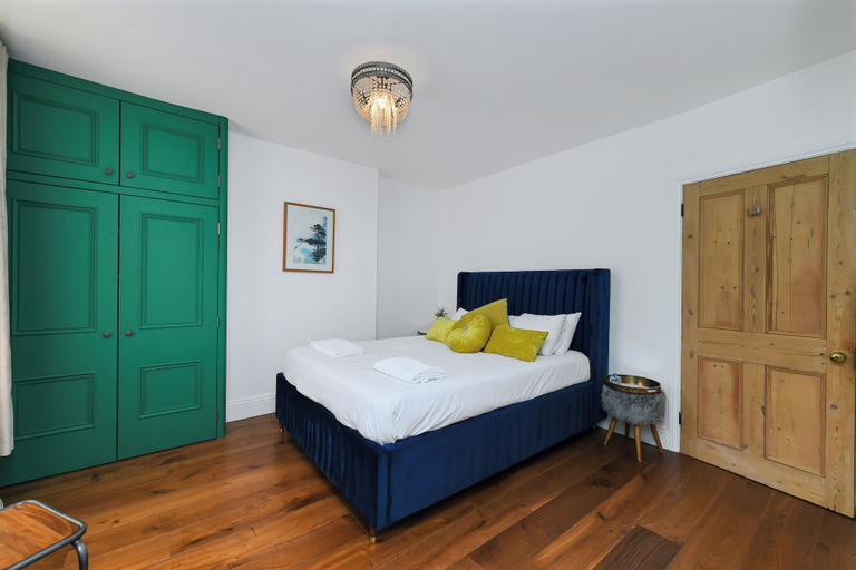 Room 3, Tealby House, Nottinghamshire