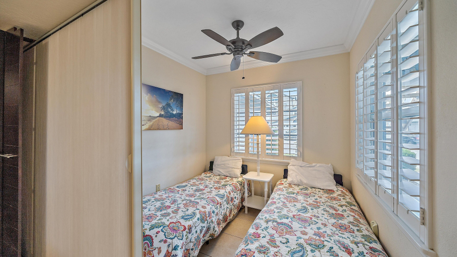 Room 4, Siesta Bayside Bliss 1 Bedroom Condo, Sarasota