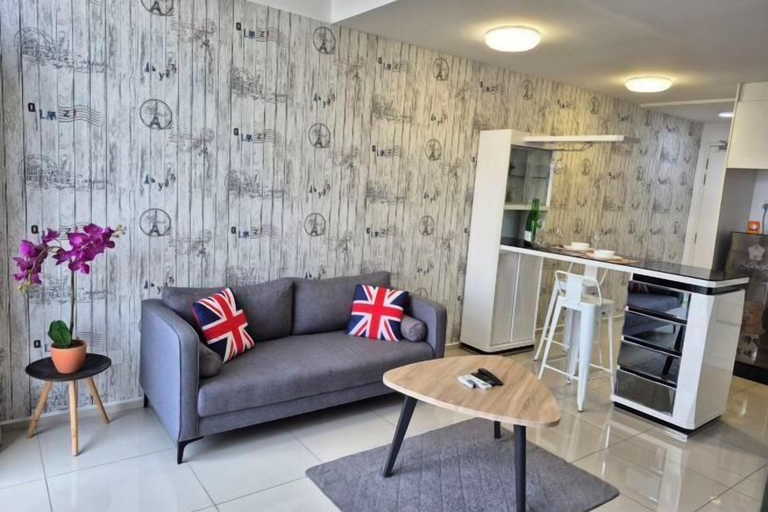 Living area 4, EkoCherasBalcony Sunshine&Cosy Condo Stay 3/4Pax, Kuala Lumpur