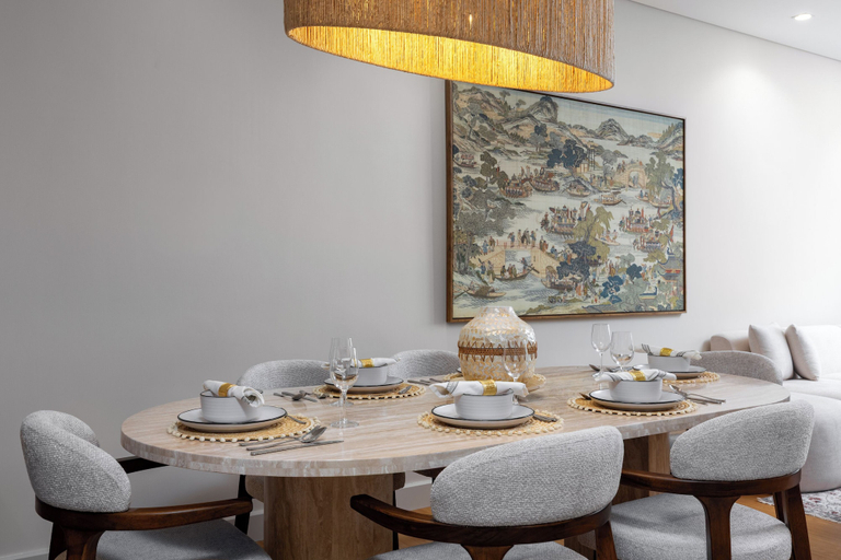 In-room dining, Maison Privee - Chic Downtown Living w/ Dubai Cityscape Views, Dubai