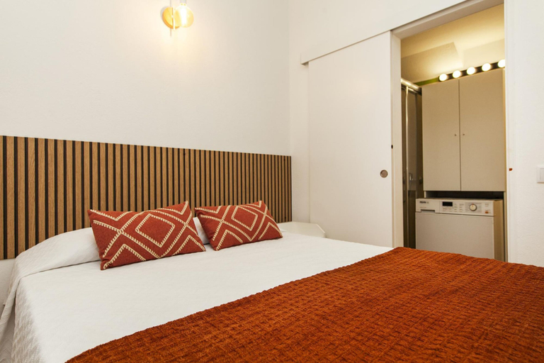 Room 4, A70 - Junta Studio in Lagos, Lagos