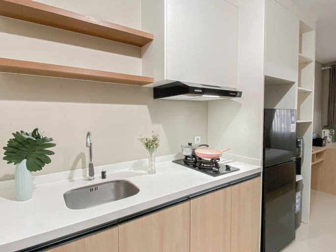 Private kitchen 4, Minimalistic Designed Studio Apartment At Royal Sentul Park, Bogor