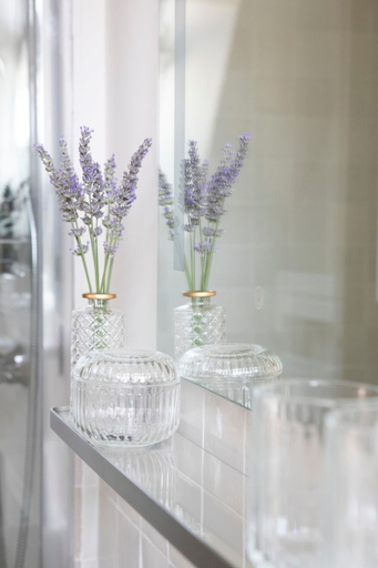 Bathroom 2, Casa Pertica, Orne