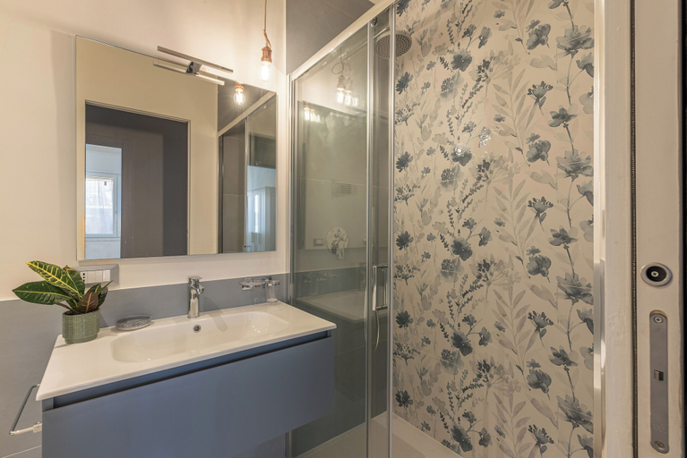 Bathroom 4, Appartamento Pacini by Wonderful Italy, Palermo