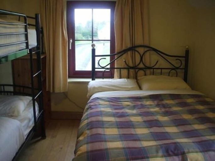 Room 5, Brú na Dromoda Dromid Hostel