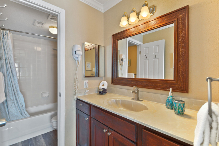 Bathroom 2, Seascape 2114 2 Bedroom Condo by RedAwning, Galveston