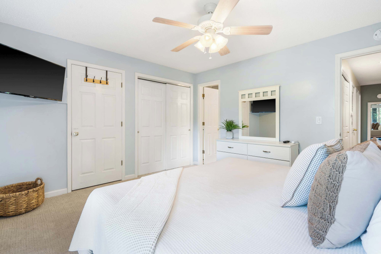 Bedroom 3, My Kind of Getaway - Chic 2 Bdr!, Taney