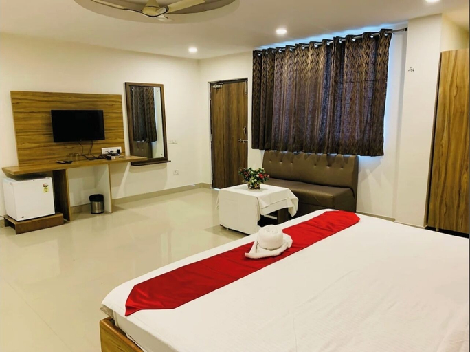 Bedroom 4, The Landmark Hotel Banjarahills, Ranga Reddy