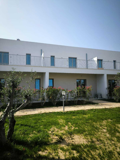 Front of property, ACQUARIA CASE VACANZE, Trapani