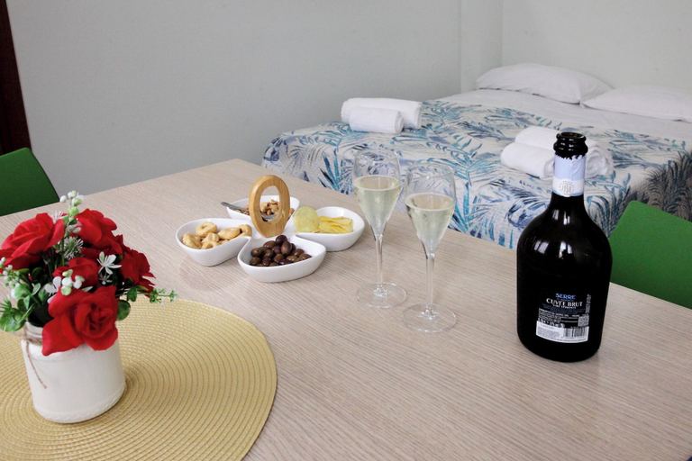 Room 3, B&B GreenWave, Bari
