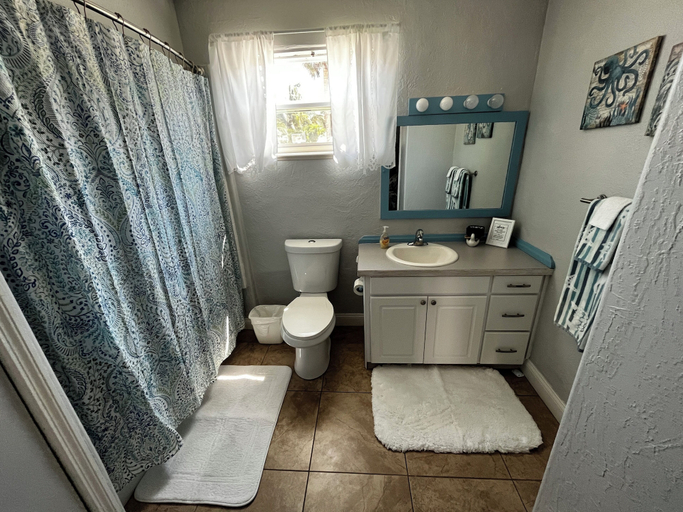 Bathroom 3, Surfside Suites, Brevard