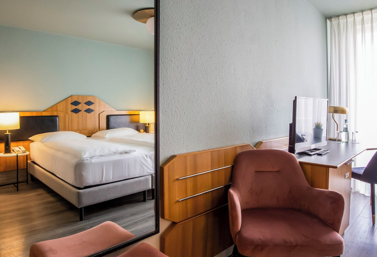Bedroom 3, Mercure Hotel Pforzheim, Pforzheim