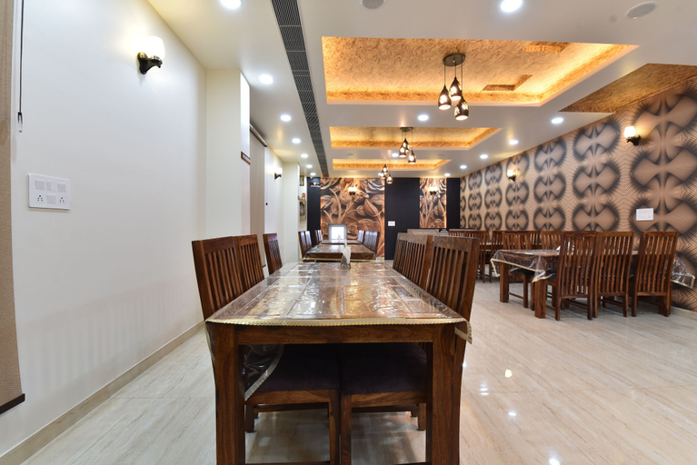 Food & Drinks 4, INDRA PALACE, Jaipur