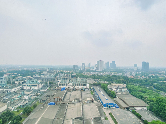 View from room, Cozy And Functional 1Br At Apartment Collins Boulevard, Tangerang